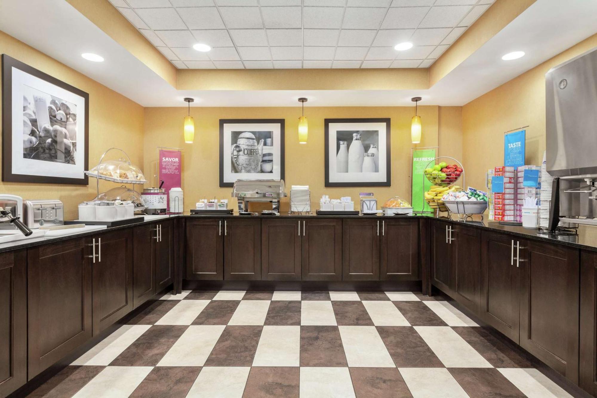 Hampton By Hilton Oklahoma City I-40 East- Tinker Afb Мідвест-Сіті Екстер'єр фото