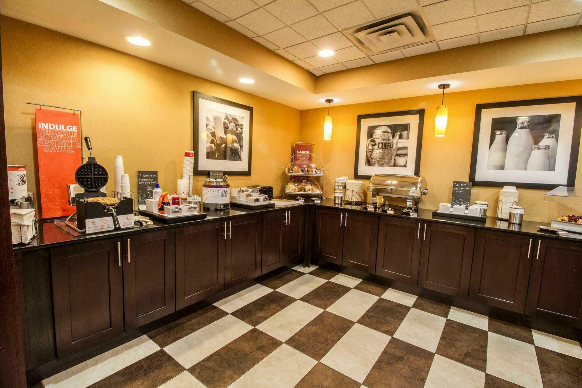 Hampton By Hilton Oklahoma City I-40 East- Tinker Afb Мідвест-Сіті Екстер'єр фото