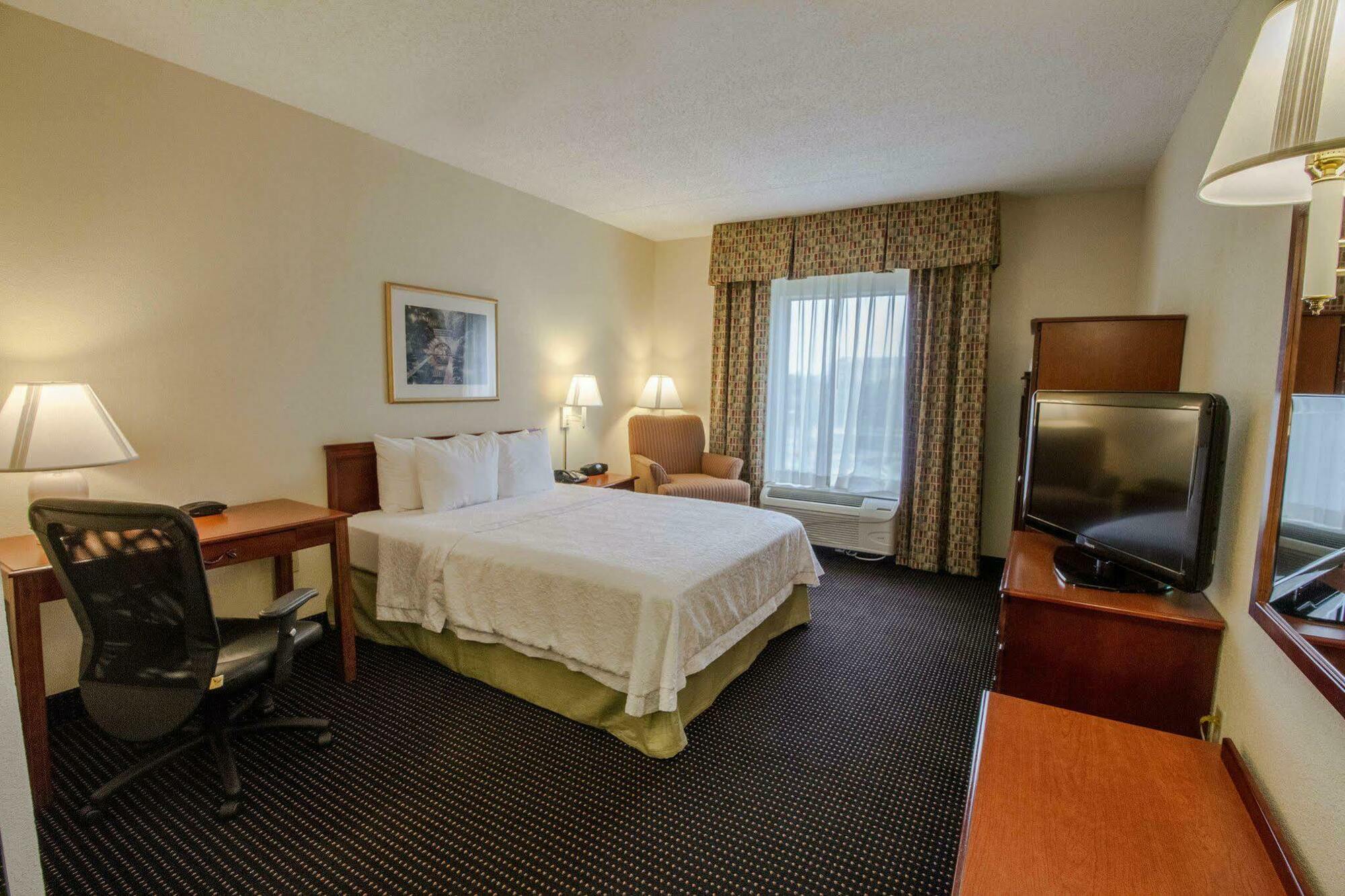 Hampton By Hilton Oklahoma City I-40 East- Tinker Afb Мідвест-Сіті Екстер'єр фото