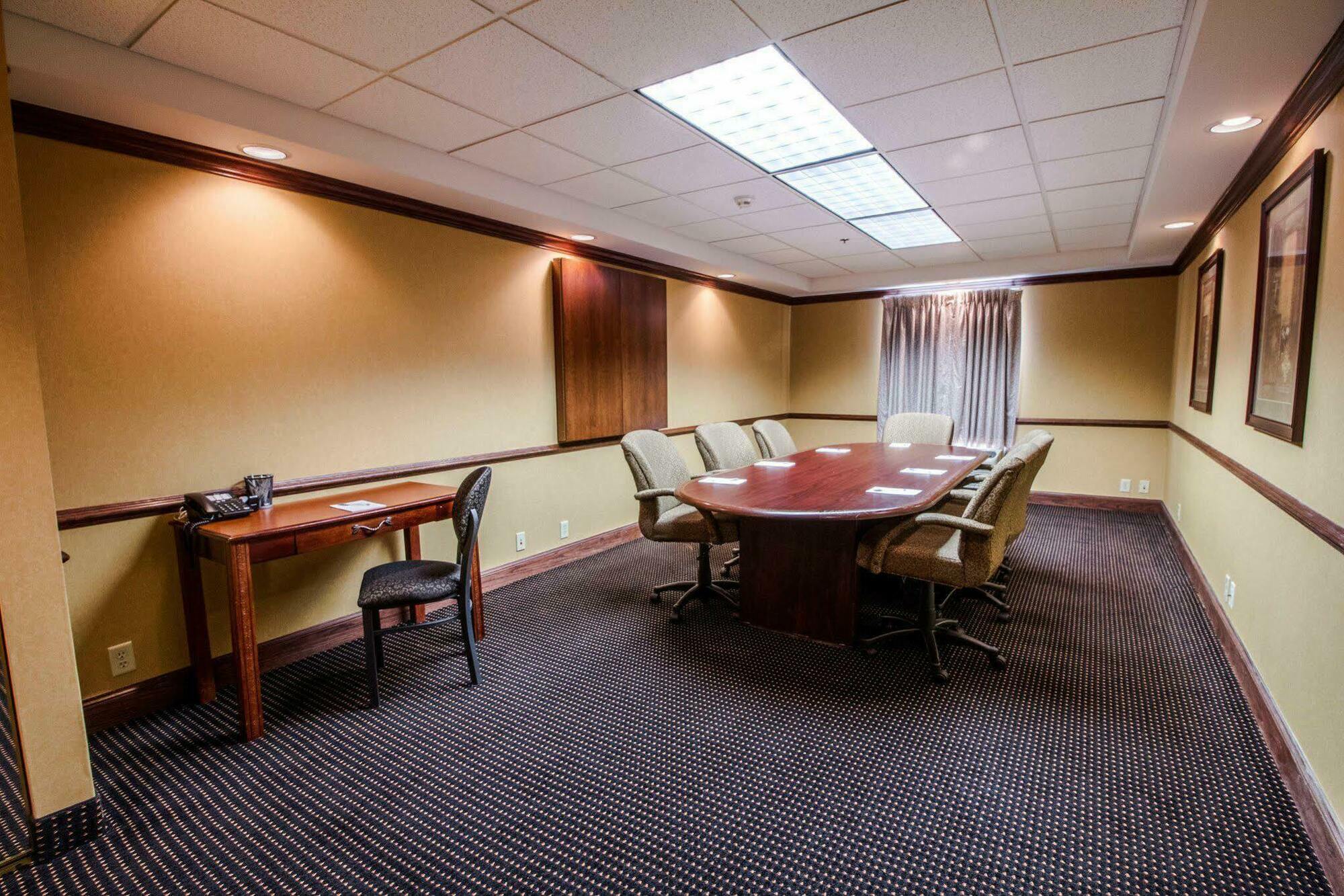 Hampton By Hilton Oklahoma City I-40 East- Tinker Afb Мідвест-Сіті Екстер'єр фото